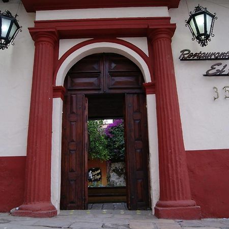 Hotel Plaza Santo Domingo San Cristobal de las Casas Exterior photo